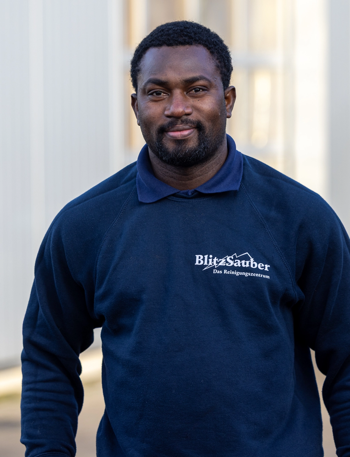 BlitzSauber das Reinigungszentrum Rellingen UG - Fahrzeugpflege - Teammitglied der Firma